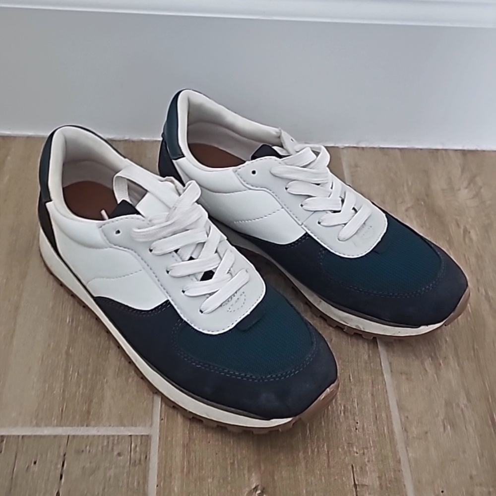 Casual Sneakers